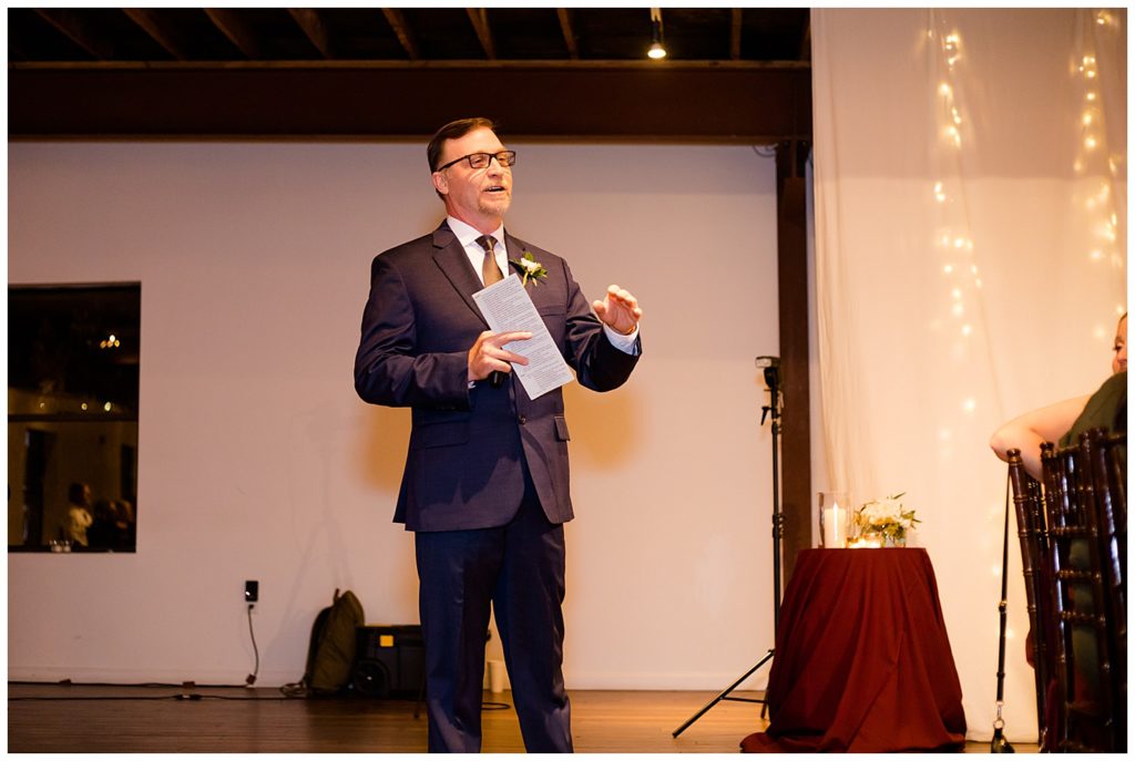 father of the bride giving speech at copius